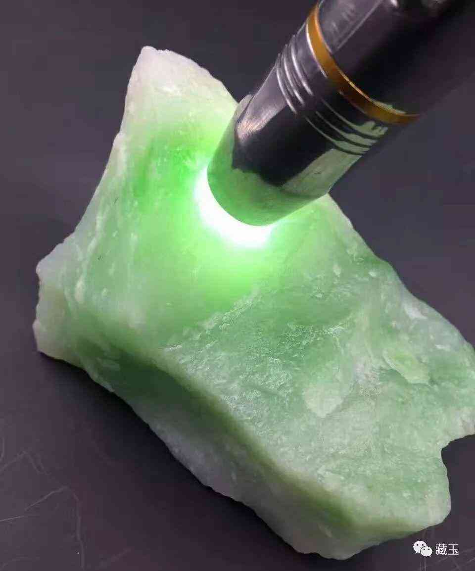 翠青玉手镯价格(翠青手镯图片)插图16