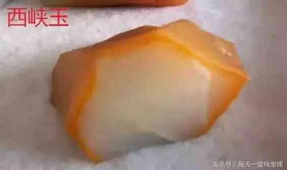 金丝玉为什么不建议戴(金丝玉为什么不建议戴右手)插图13 金丝玉为什么不建议戴(金丝玉为什么不建议戴右手)插图13