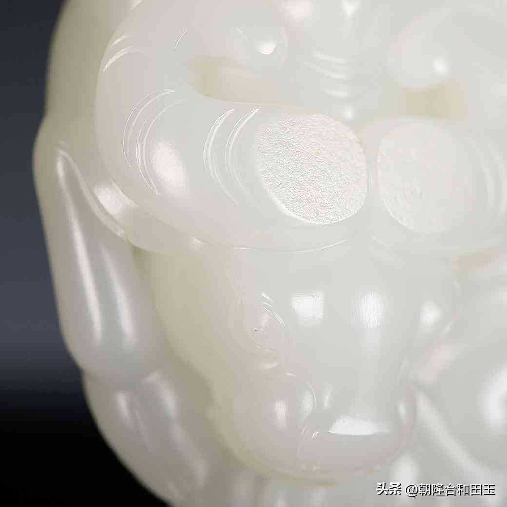 和田玉籽料手把件(和田玉籽料手把件图片及价格)插图9