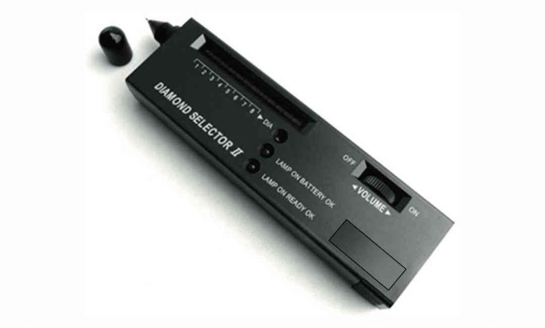 如何鉴定钻石戒指真假(如何鉴定钻石戒指真假图解)插图9