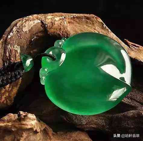 龙石种翡翠是什么档次(龙石种翡翠欣赏)插图7