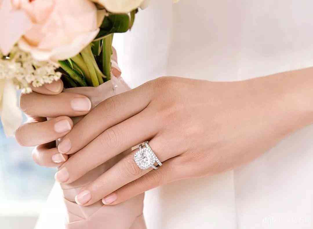 海瑞温斯顿3克拉钻戒多少钱(海瑞温斯顿一克拉大概多少钱)