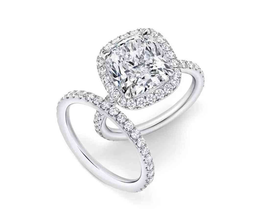 海瑞温斯顿3克拉钻戒多少钱(海瑞温斯顿一克拉大概多少钱)插图2 海瑞温斯顿3克拉钻戒多少钱(海瑞温斯顿一克拉大概多少钱)插图2