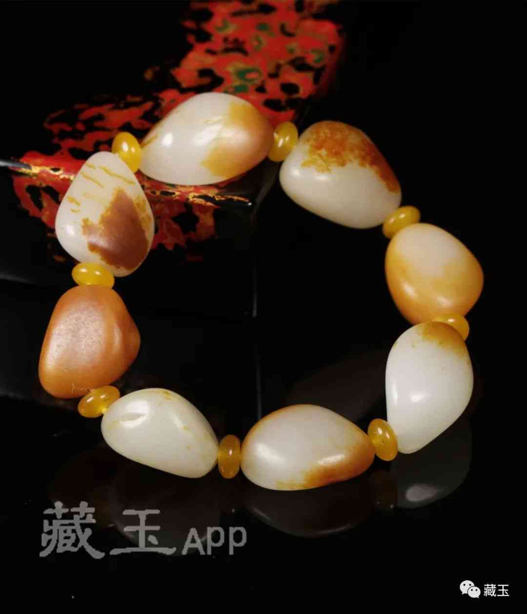 和田玉籽料手串价格(周大福和田玉手串值得买吗)插图7 和田玉籽料手串价格(周大福和田玉手串值得买吗)插图7