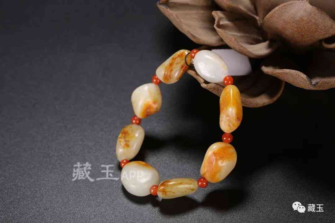 和田玉籽料手串价格(周大福和田玉手串值得买吗)插图13 和田玉籽料手串价格(周大福和田玉手串值得买吗)插图13