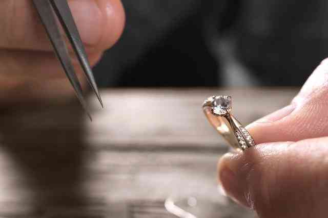 周大福钻戒怎么样(最好的钻戒牌子排名)插图5