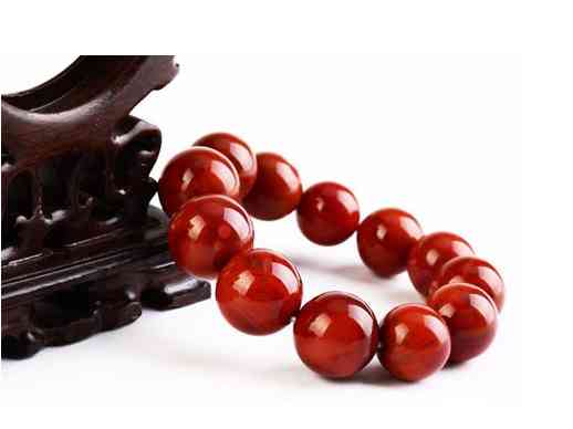 玛瑙的功效与作用是真是假(玛瑙的作用与功效玛瑙的寓意是什么)