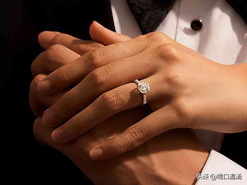 中年夫妻老婆过生日送什么好(40岁女人最想要的16种礼物)插图1