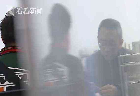 国际24小时黄金交易实时行情(看黄金涨跌看什么软件)插图1