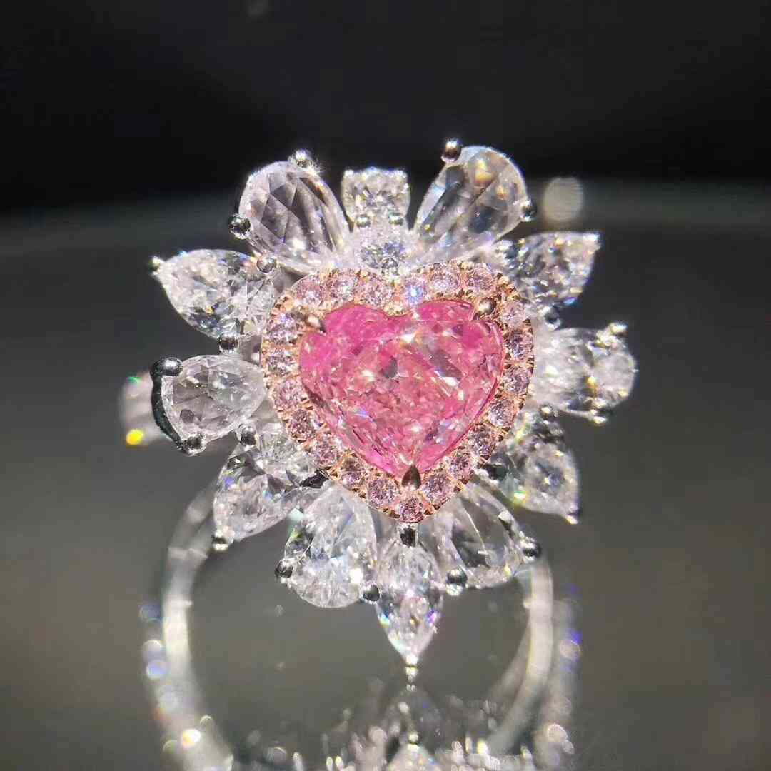 qq彩钻多少钱(彩钻值多少钱)插图2 qq彩钻多少钱(彩钻值多少钱)插图2