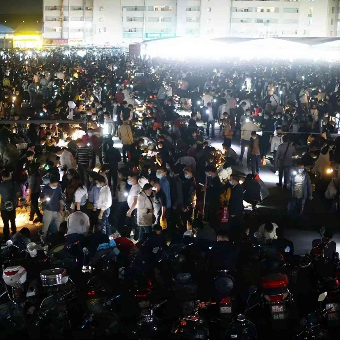 翡翠原石产地有哪些(翡翠原石分布)插图1