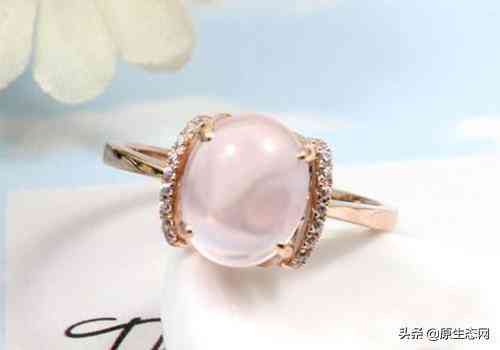 蓝宝石戒指的寓意(蓝宝石戒指的寓意功效)插图3