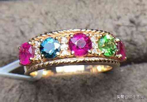 蓝宝石戒指的寓意(蓝宝石戒指的寓意功效)插图4