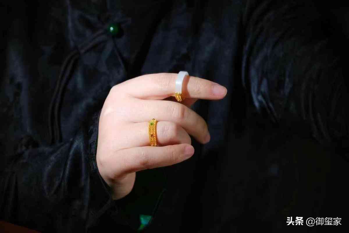 新疆和田玉的鉴别方法(和田玉鉴别最简单方法)插图2 新疆和田玉的鉴别方法(和田玉鉴别最简单方法)插图2