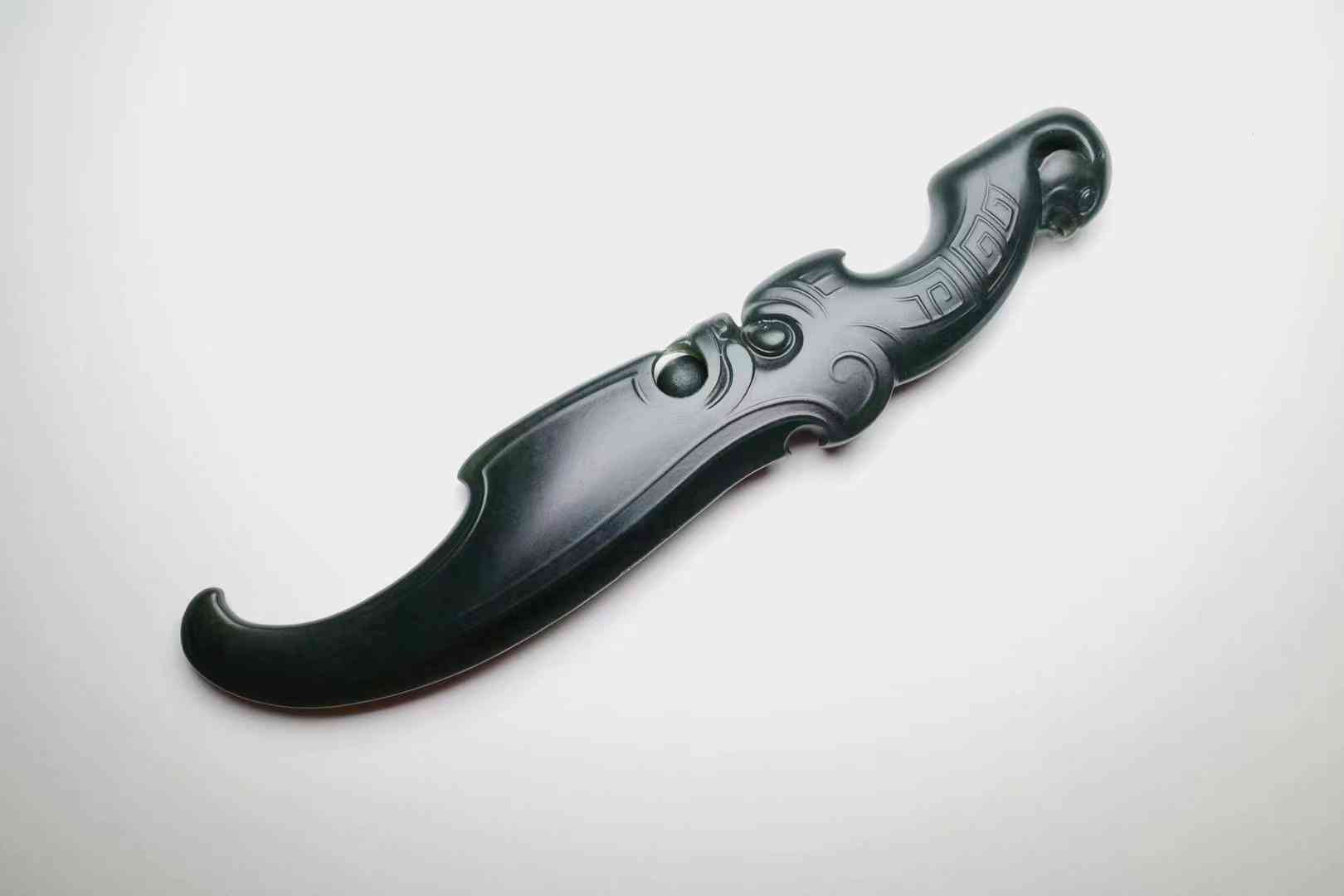 和田青玉的鉴别方法(和田青玉的鉴别方法有哪些)插图4 和田青玉的鉴别方法(和田青玉的鉴别方法有哪些)插图4