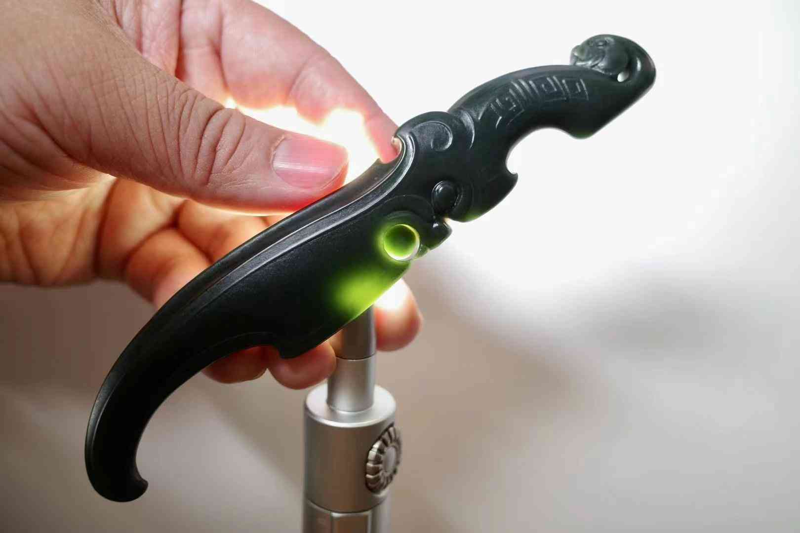 和田青玉的鉴别方法(和田青玉的鉴别方法有哪些)插图5 和田青玉的鉴别方法(和田青玉的鉴别方法有哪些)插图5