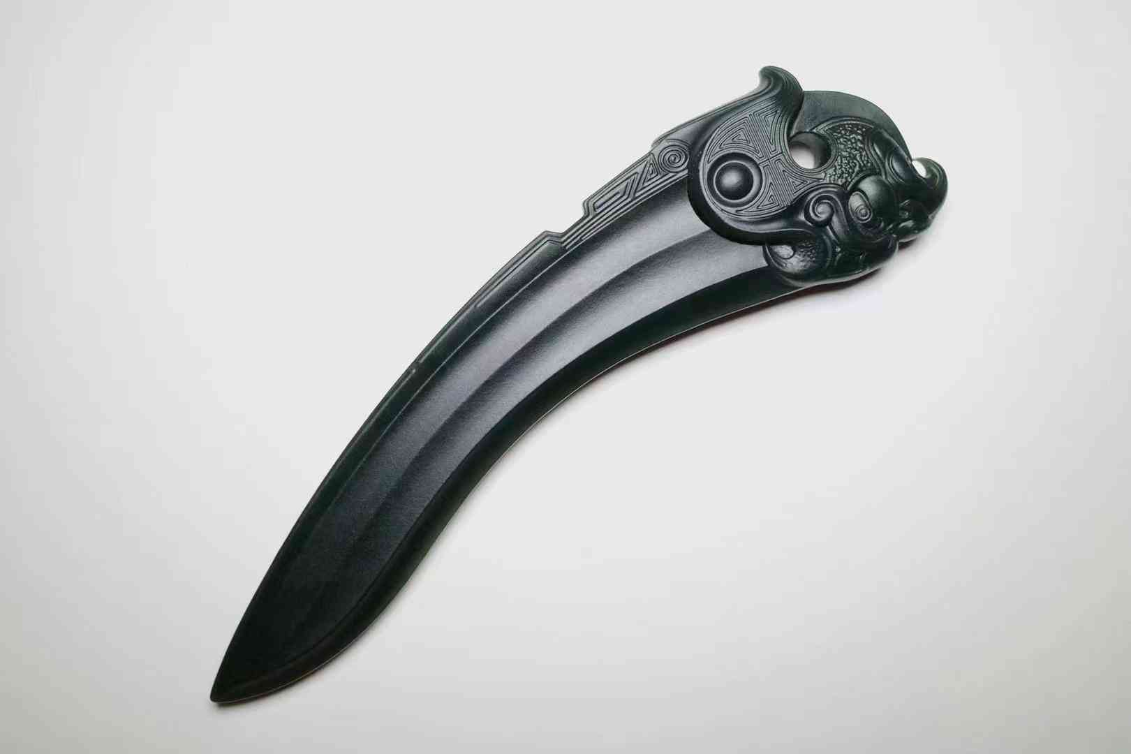 和田青玉的鉴别方法(和田青玉的鉴别方法有哪些)插图6 和田青玉的鉴别方法(和田青玉的鉴别方法有哪些)插图6