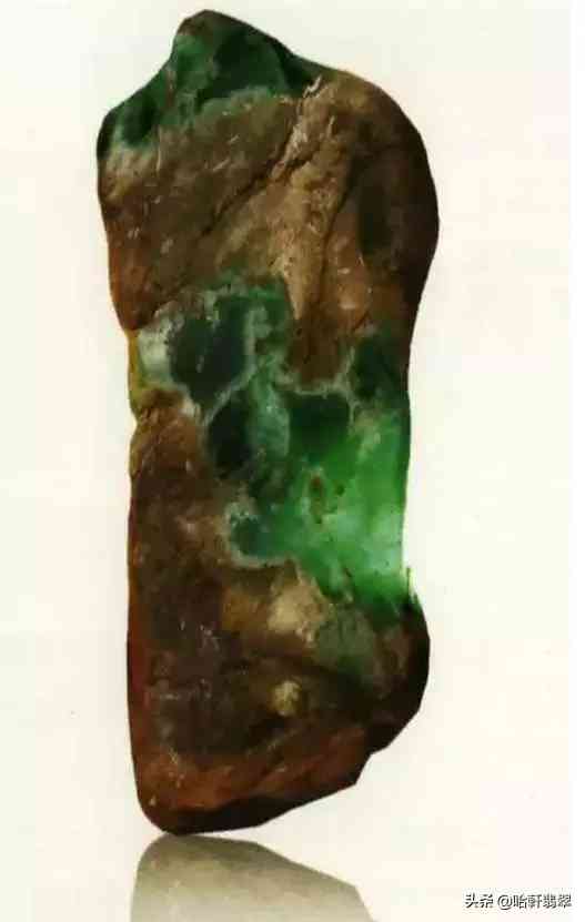 翡翠原石和翡翠毛料有什么区别(翡翠原石和翡翠毛料有什么区别图片)插图11