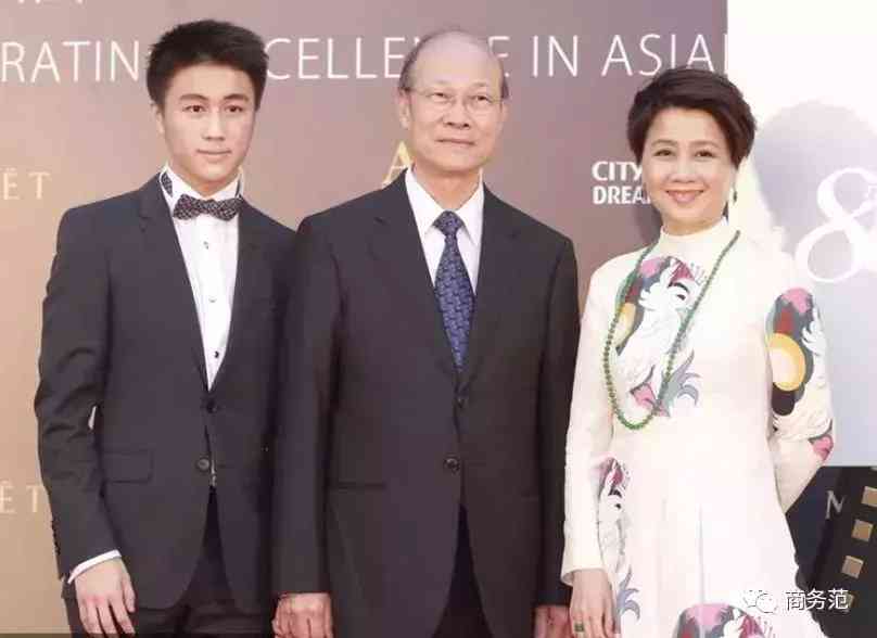 二十克拉钻戒(二十克拉钻戒有多大)插图27