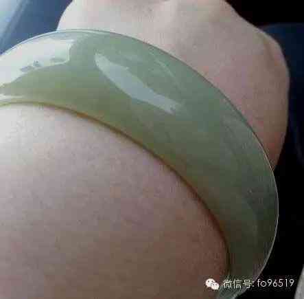 红玛瑙手镯一般多少钱(南红玛瑙手镯一般多少钱)插图4