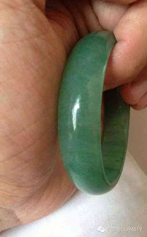 红玛瑙手镯一般多少钱(南红玛瑙手镯一般多少钱)插图9