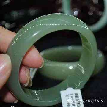 红玛瑙手镯一般多少钱(南红玛瑙手镯一般多少钱)插图10