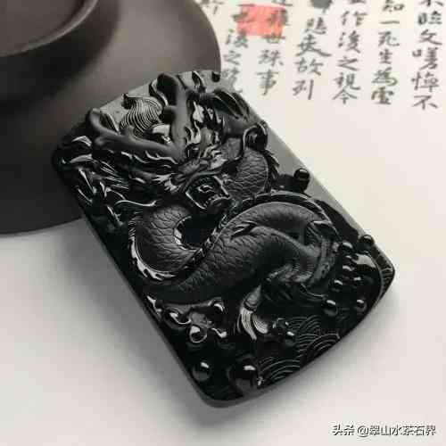 黄翡翠的寓意(黄翡翠的寓意是什么)插图28