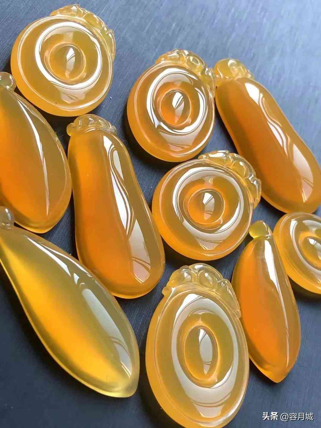 缅甸黄龙玉是什么档次的玉(缅甸黄龙玉是什么玉种)插图2