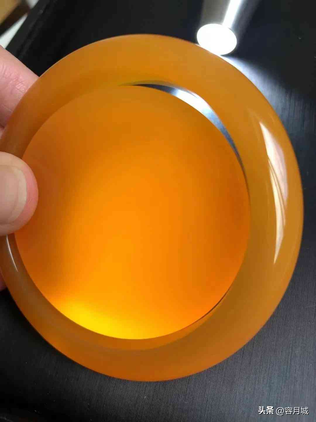 缅甸黄龙玉是什么档次的玉(缅甸黄龙玉是什么玉种)插图4