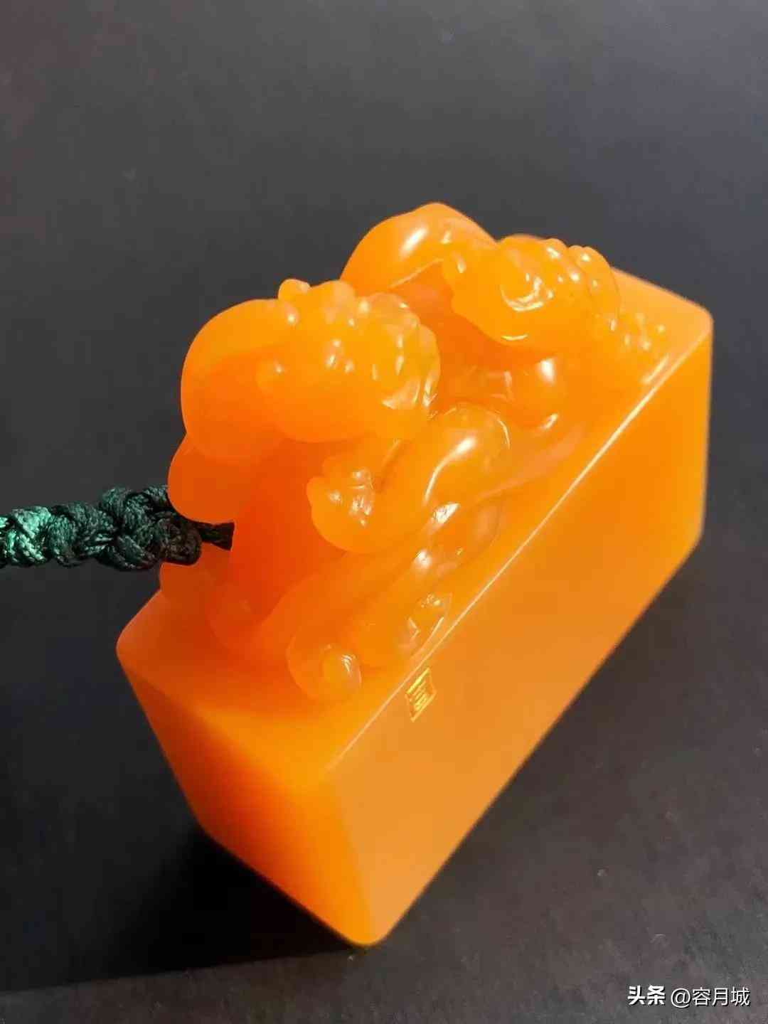 缅甸黄龙玉是什么档次的玉(缅甸黄龙玉是什么玉种)插图8