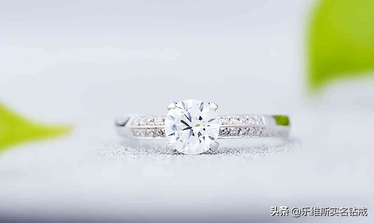 铂金戒指哪个品牌的好(铂金戒指哪个品牌的好看)插图1