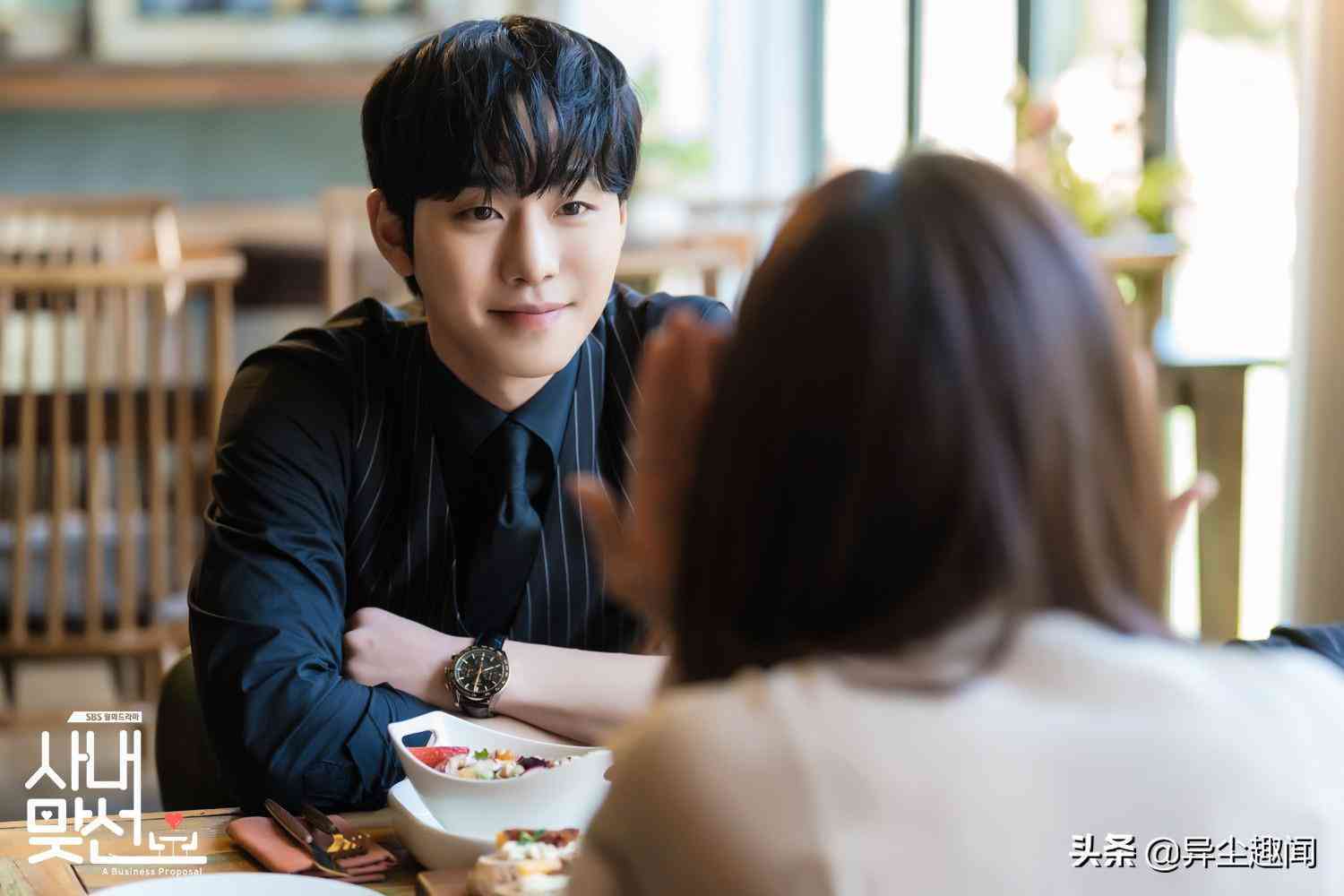 戒指女王韩剧(戒指女王韩剧在线观看)插图2