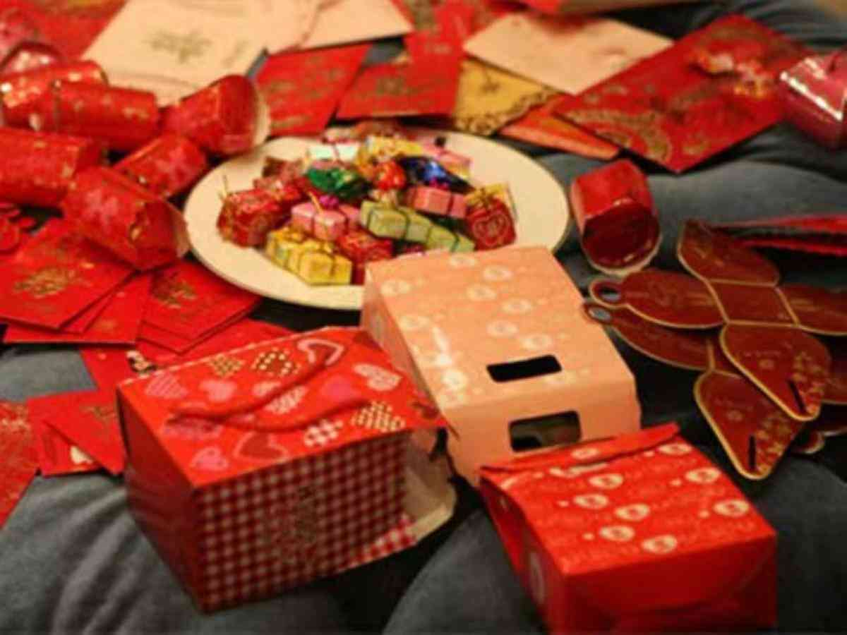 结婚应该送什么礼物好(老师结婚学生应该送什么礼物好)插图1 结婚应该送什么礼物好(老师结婚学生应该送什么礼物好)插图1