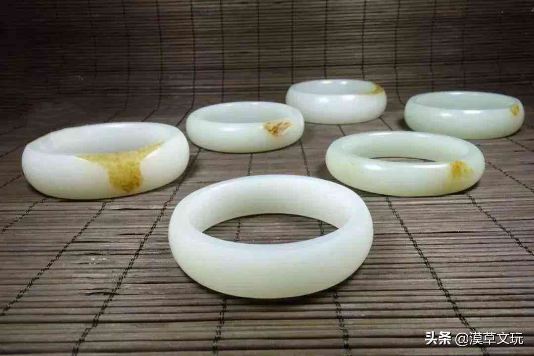 新疆羊脂玉多少钱一克(新疆和田羊脂玉多少钱一克)插图15