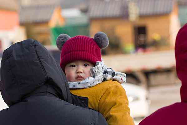 长期戴银手镯的好处(长期戴银手镯的好处和坏处)插图2