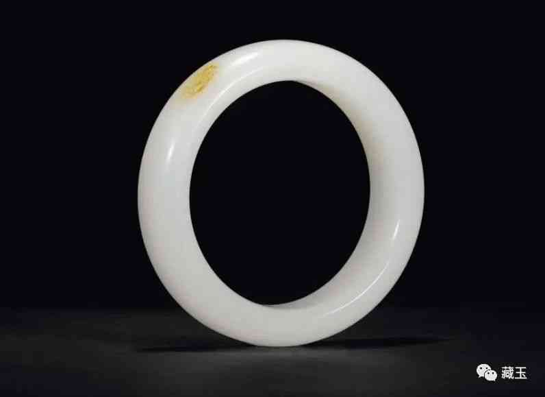 和田玉手镯价格一般在多少钱(和田玉手镯价格一般在多少钱左右)插图2 和田玉手镯价格一般在多少钱(和田玉手镯价格一般在多少钱左右)插图2