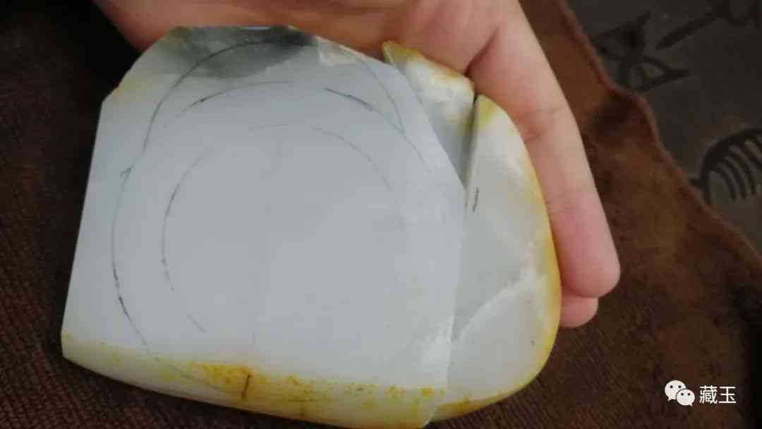 和田玉手镯价格一般在多少钱(和田玉手镯价格一般在多少钱左右)插图12 和田玉手镯价格一般在多少钱(和田玉手镯价格一般在多少钱左右)插图12