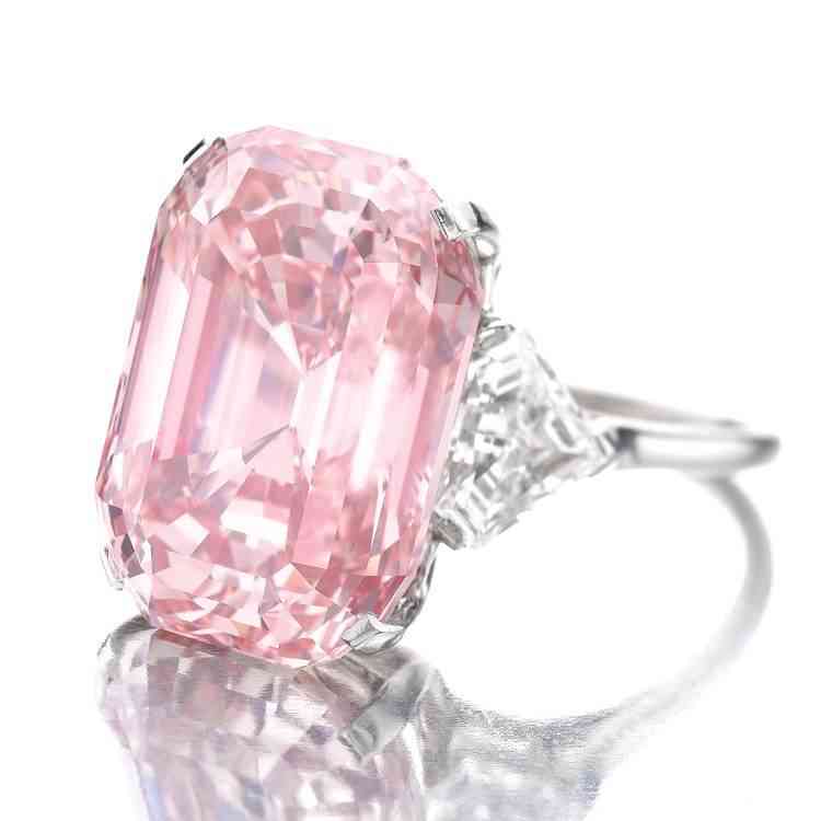 钻戒的牌子比较有名的有哪些(钻戒的牌子比较有名的有哪些款式)插图4