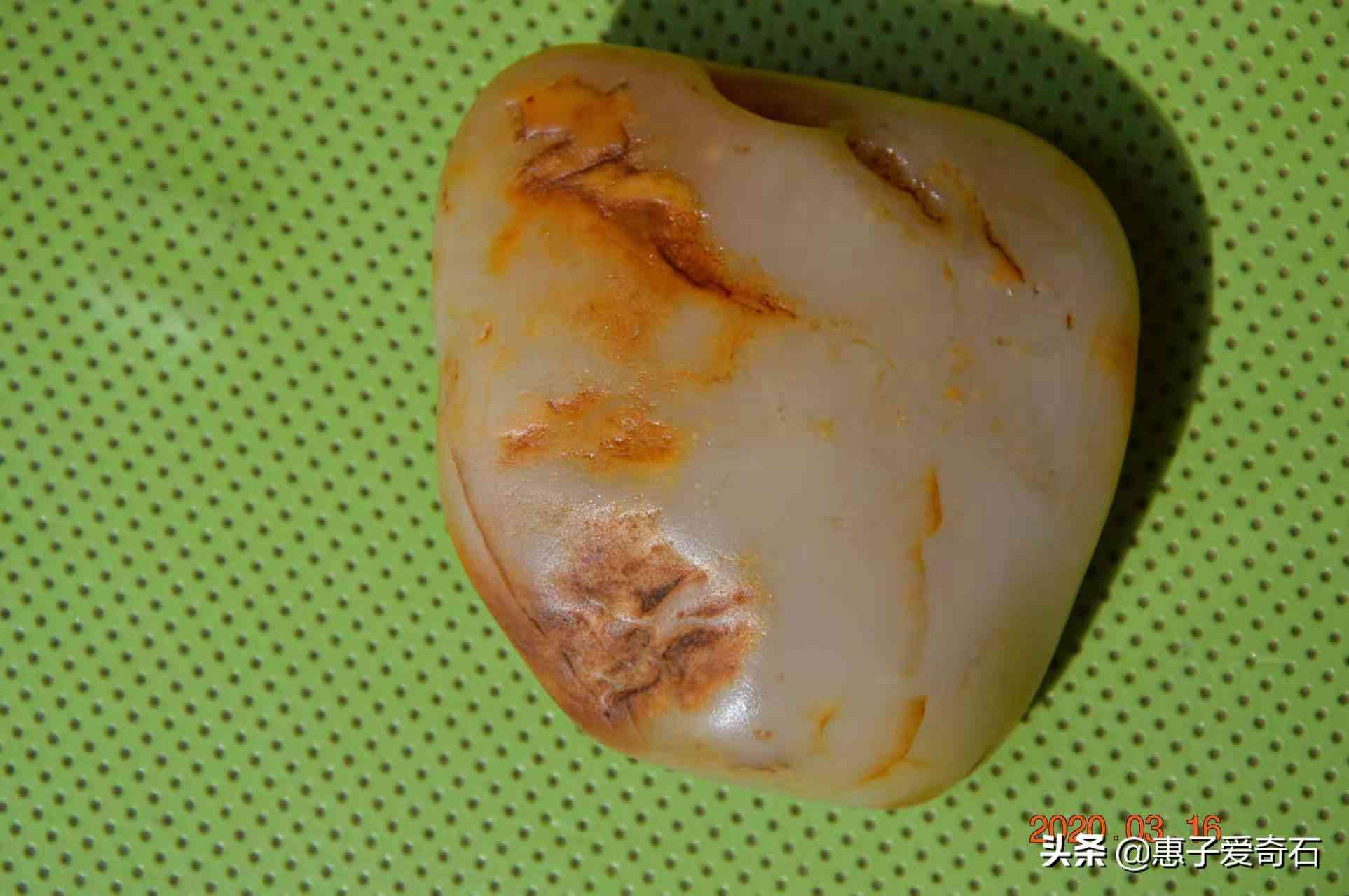 黄蜡石原石价格(黄蜡石原石价格走势)插图21 黄蜡石原石价格(黄蜡石原石价格走势)插图21