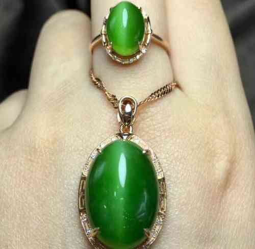 鉴别猫眼玉石方法(猫眼玉石是不是好玉)插图10 鉴别猫眼玉石方法(猫眼玉石是不是好玉)插图10