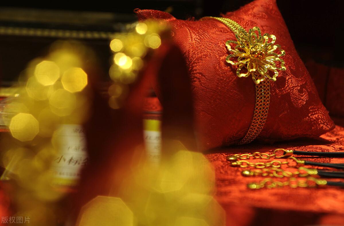 结婚礼品送什么好啊(结婚礼品送什么好啊女生)插图1