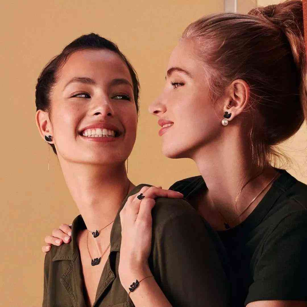 施华洛世奇项链所有款式(施华洛世奇项链所有款式图)插图1