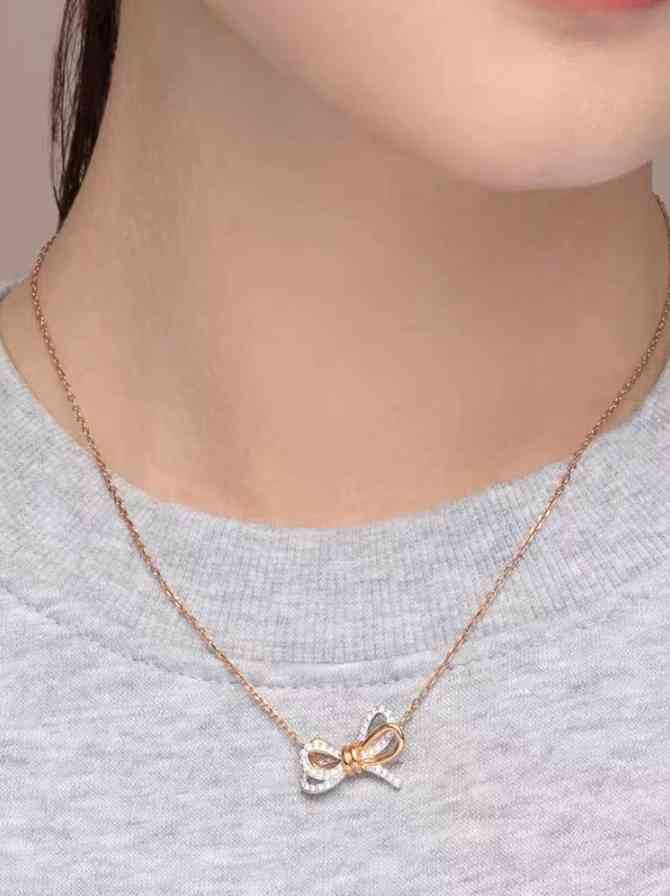 施华洛世奇项链所有款式(施华洛世奇项链所有款式图)插图13 施华洛世奇项链所有款式(施华洛世奇项链所有款式图)插图13