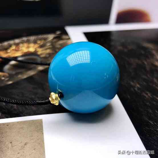 绿松石原矿多少钱一克(绿松石原矿石多少钱一克)插图1 绿松石原矿多少钱一克(绿松石原矿石多少钱一克)插图1