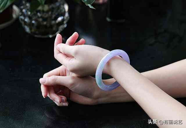 什么人不适合戴玉(什么样的人不适合戴玉)插图1