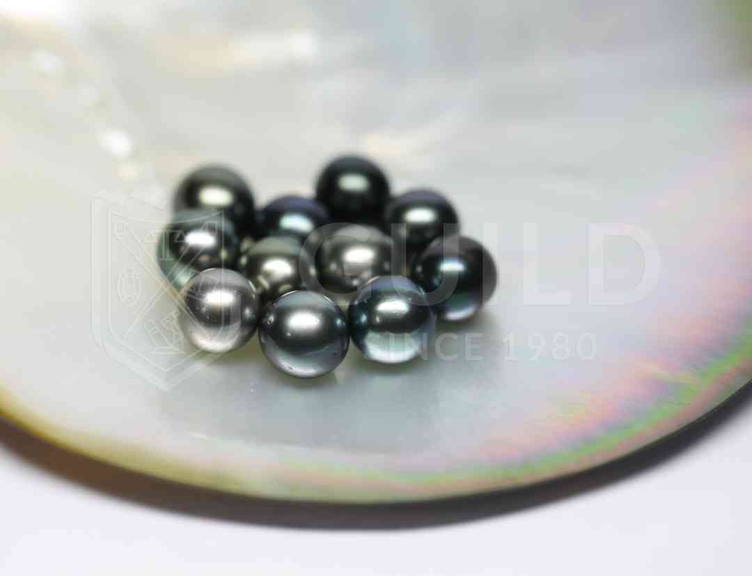 黑珍珠项链(黑珍珠项链的寓意)插图2