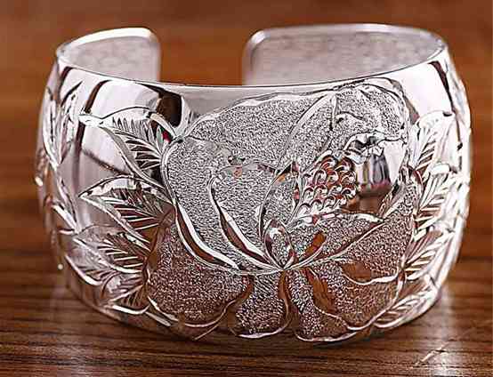 纯银999多少钱一克回收(纯银9999多少钱一克回收)插图3 纯银999多少钱一克回收(纯银9999多少钱一克回收)插图3