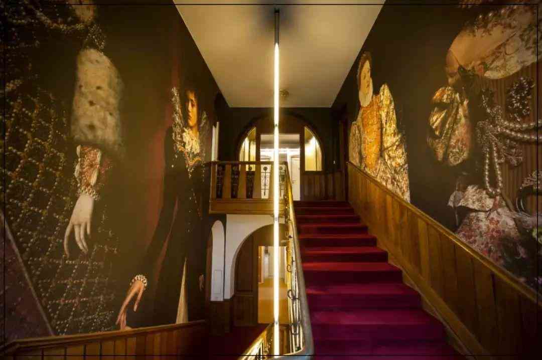 施华洛世奇元素水晶是什么意思(施华洛世奇元素项链什么意思)插图32 施华洛世奇元素水晶是什么意思(施华洛世奇元素项链什么意思)插图32