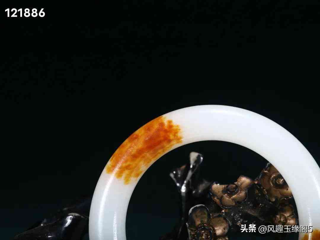 和田玉籽料手镯(和田玉籽料手镯等级)插图2