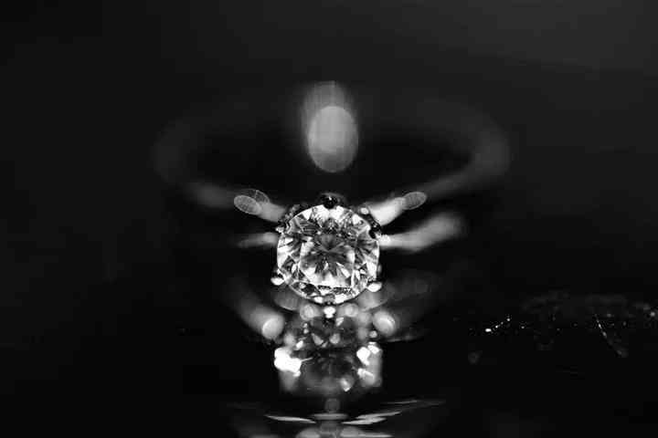 一克拉钻石等于多少人民币(一克拉钻石等于多少钱人民币)插图12